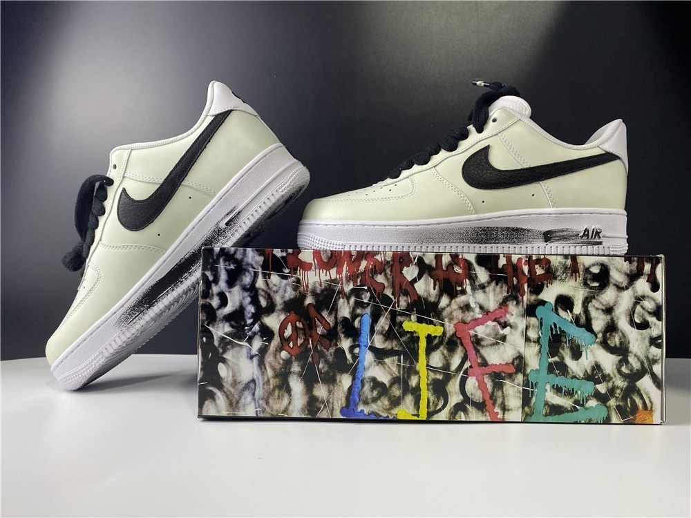 PEACEMINUSONE x Nike Air Force 1 “Para-Noise 2.0" DD3223-100