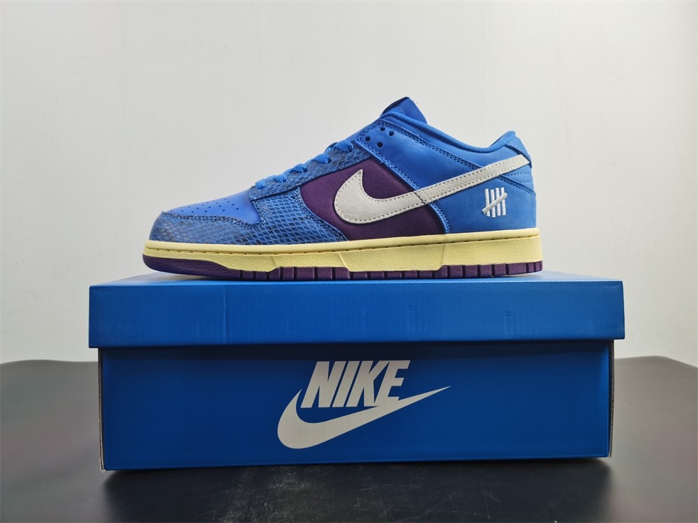 Undefeated Nike Dunk Low Dunk vs AF1 DH6508-400