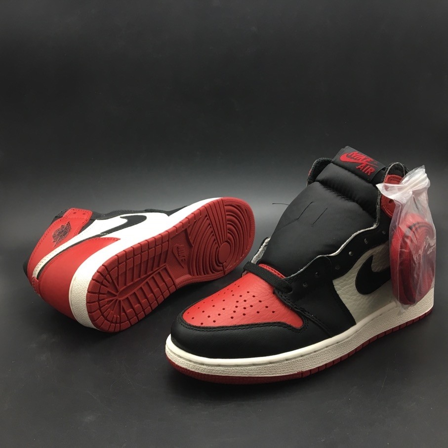 Air Jordan 1 Retro High OG Bred Toe 555088-610