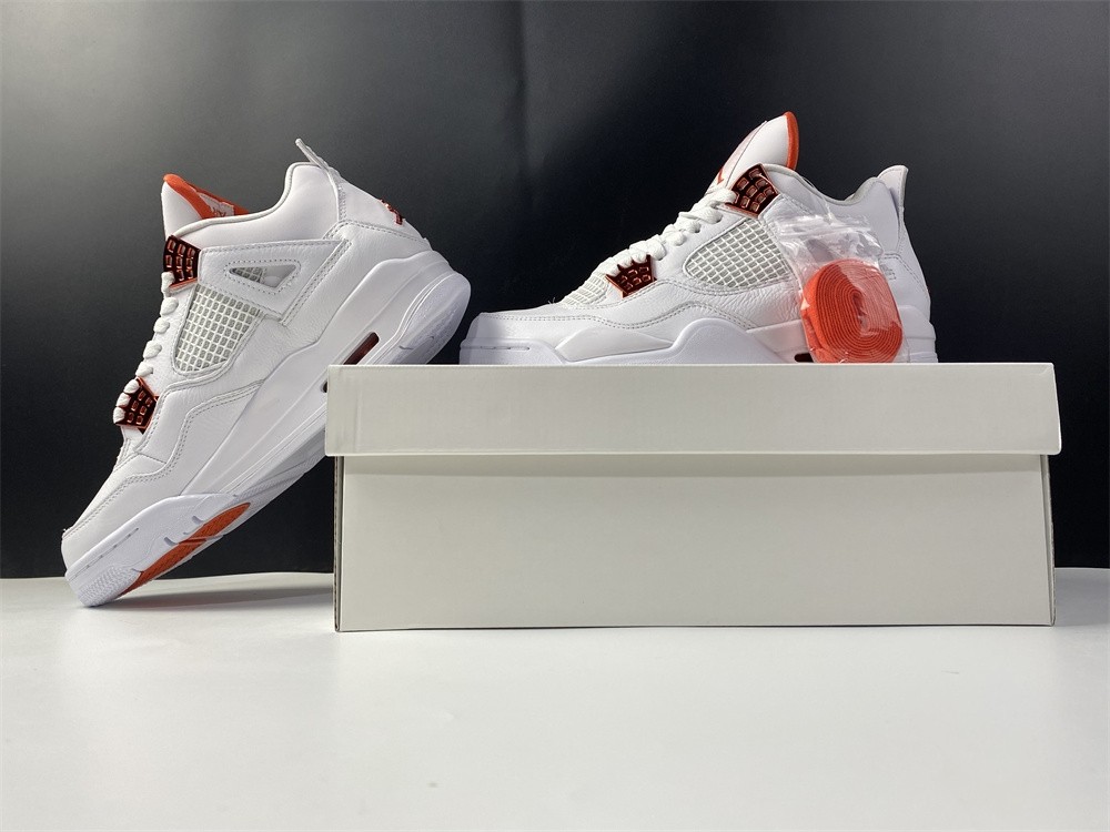 Air Jordan 4 Retro “Pure Money” Orange Metallic CT8527-118