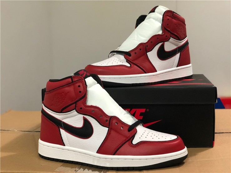 Air Jordan 1 Bloodline 2.0 555088-129