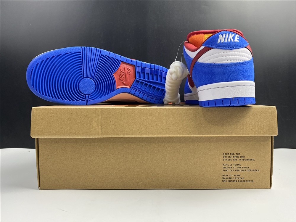 Nike SB Dunk Low BQ6817-400