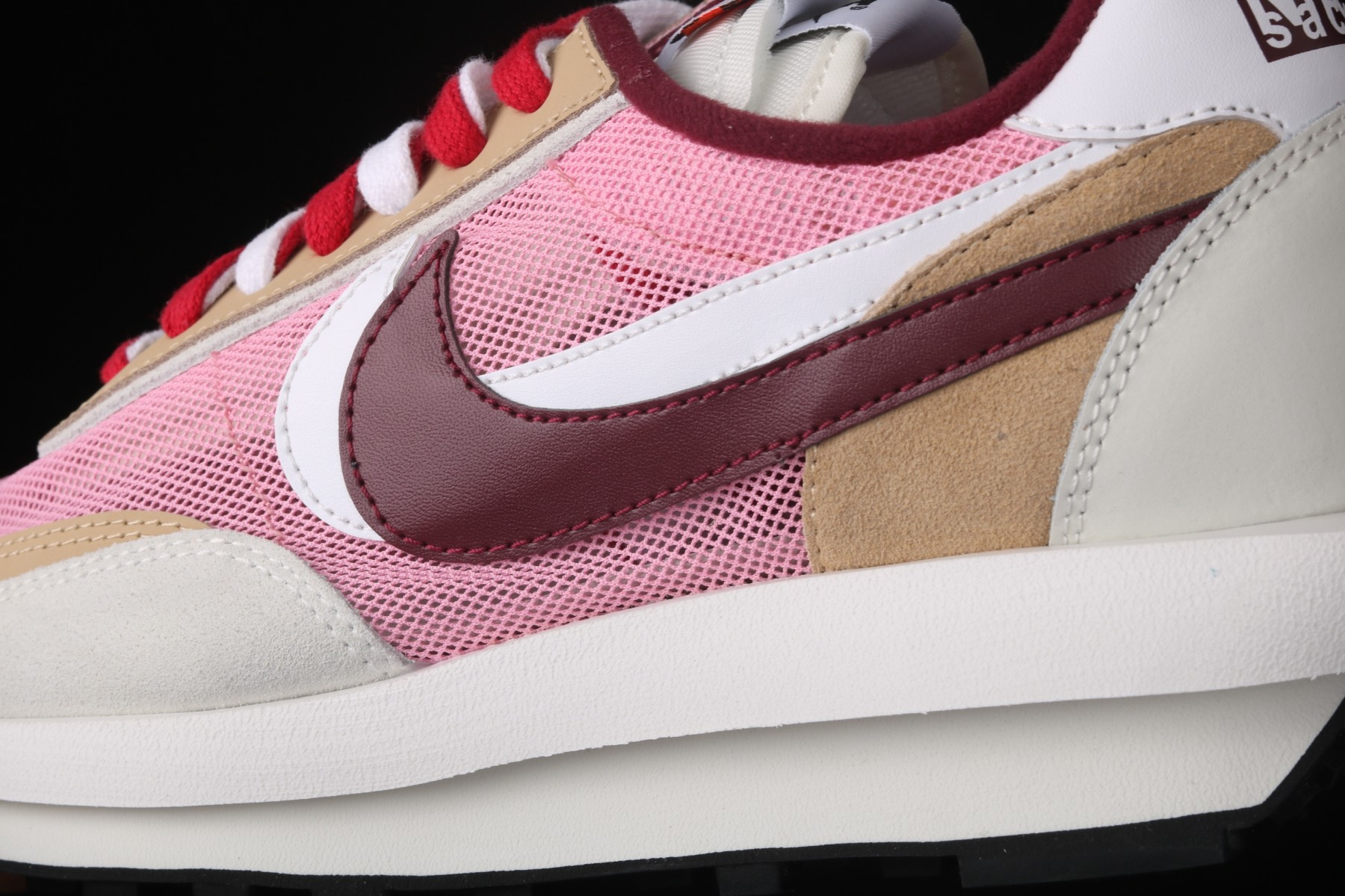 Sacai x Nike LDV Waffle pink BV0073-500