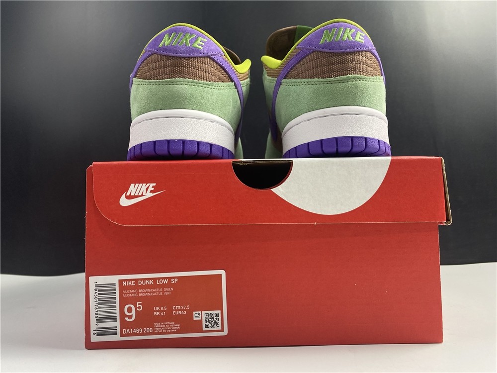 Nike SB Dunk Low SP “Veneer” DA1469-200