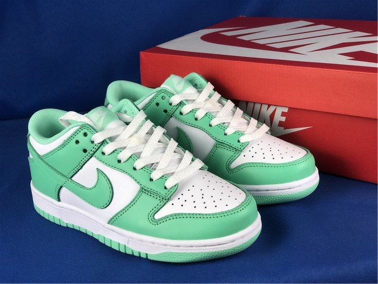 Nike Dunk Low “Green Glow” DD1503-105