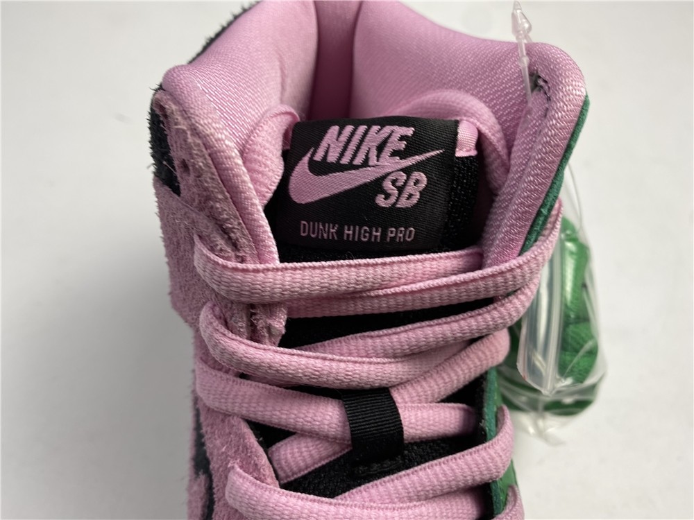 Nike Dunk SB Hi “Invert Celtics” CU7349-001