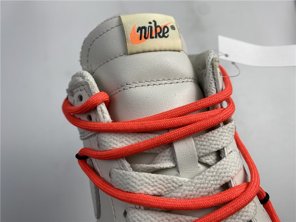 Off-White x Nike Dunk Low CT0856-900