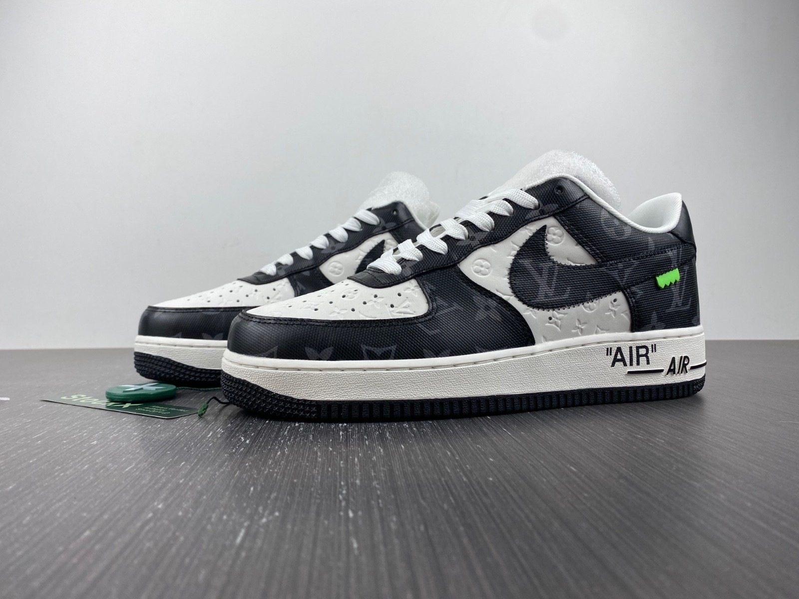 L-V x Nike Air Force 1 black and white. MS0232