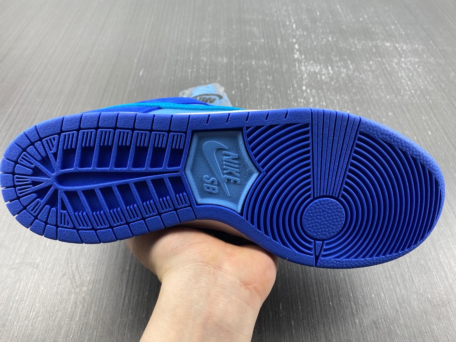 Nike SB Dunk Low Blue Raspberry - DM0807-400