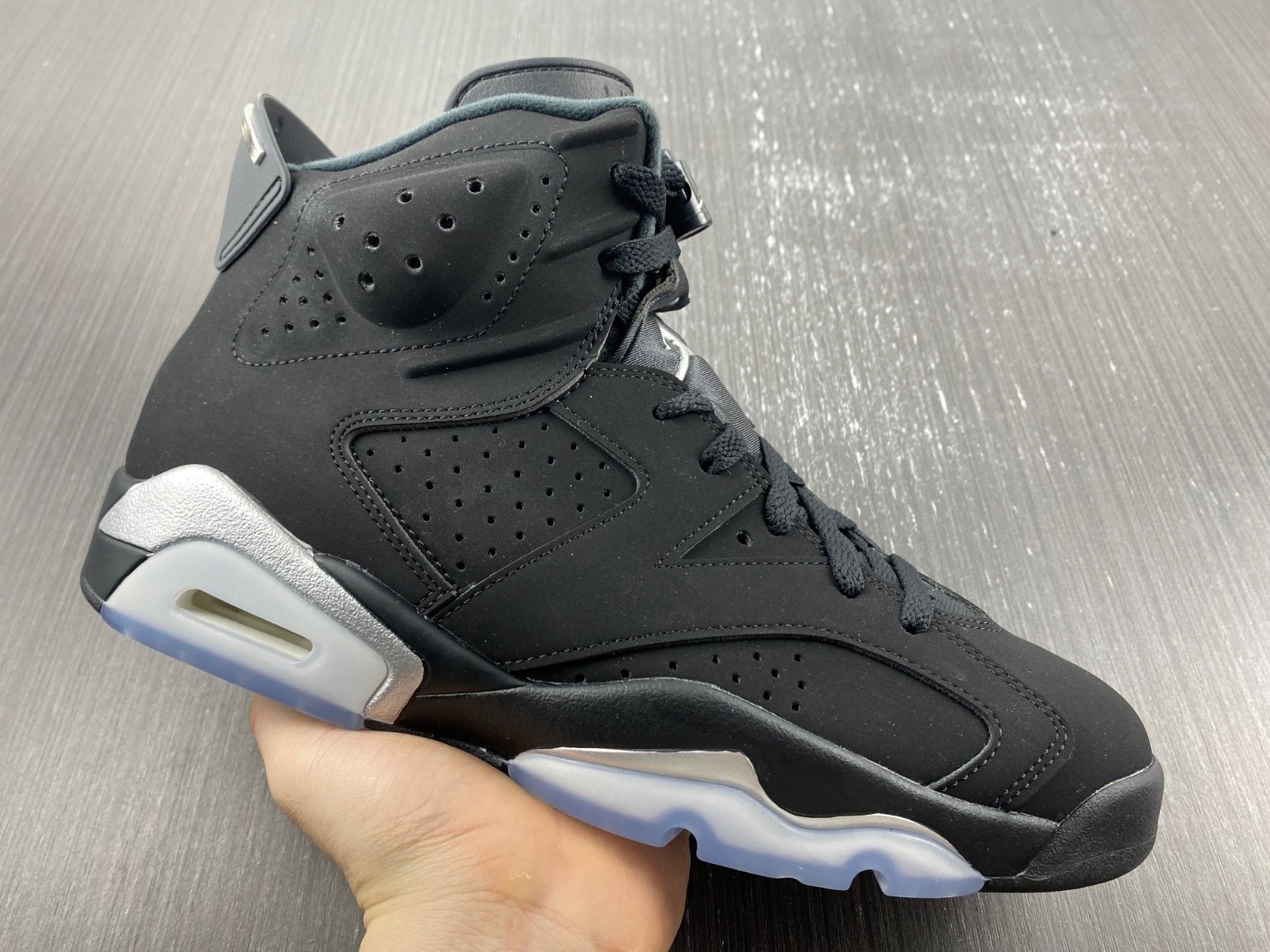 Air Jordan 6 Metallic Silver Chrome DX2836-001