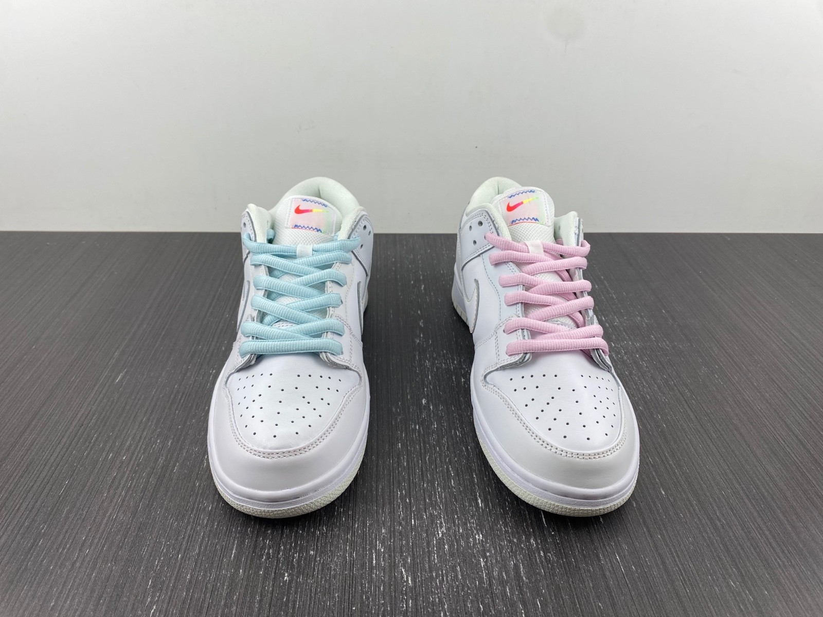 Nike SB Dunk Low Pro Be True - DR4876-100