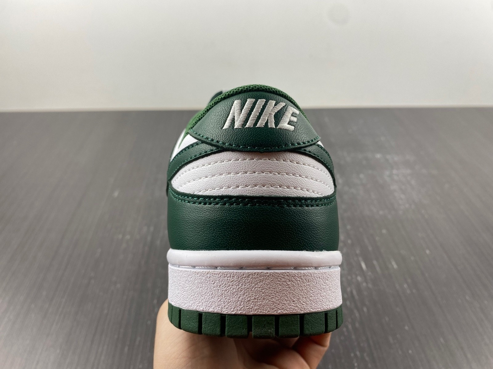 NIKE DUNK LOW Ch**me He**ts Matty Boy Sex records DD1391-101