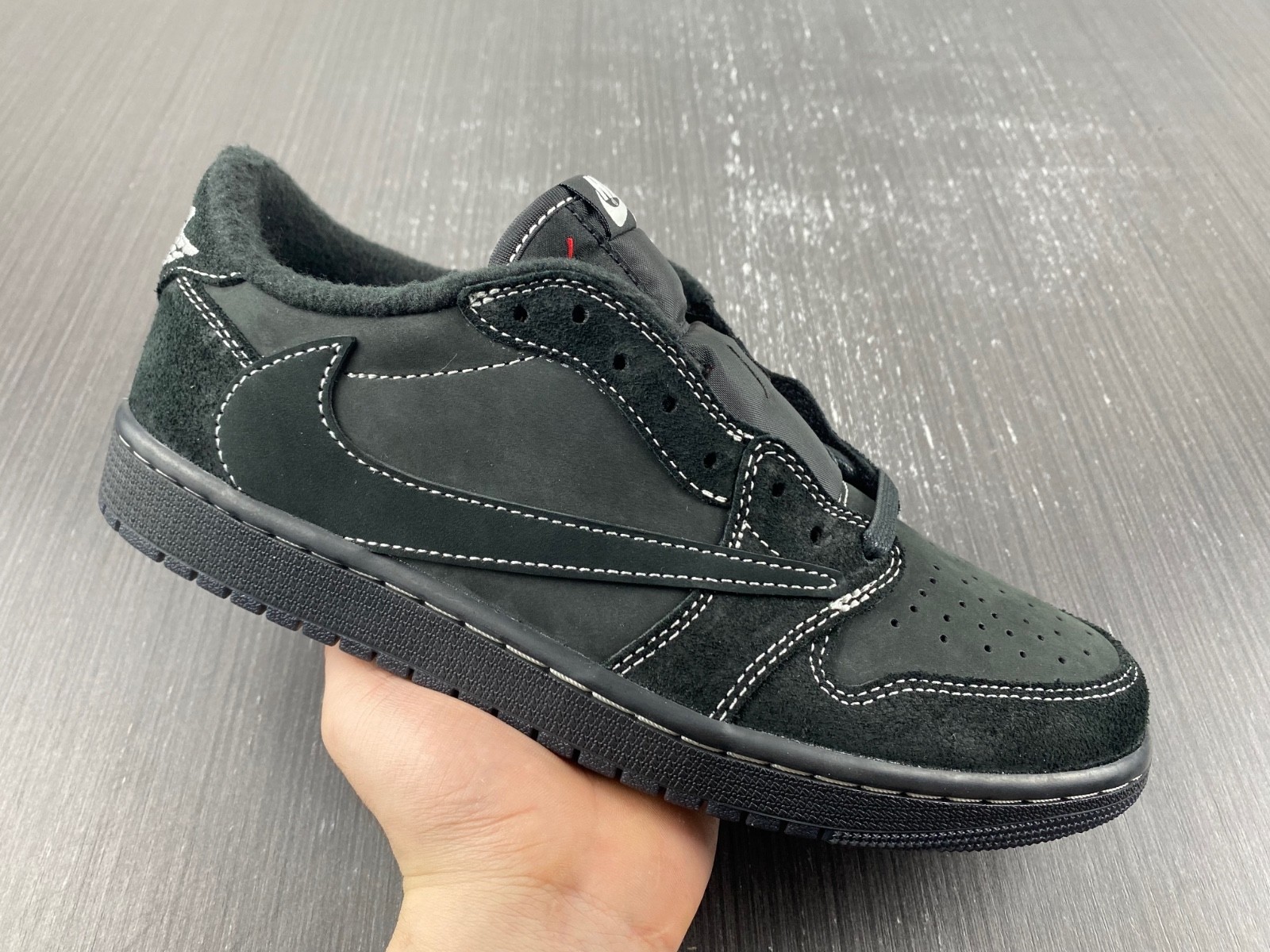 TRAVIS SCOTT X AIR JORDAN 1 LOW OG SP "BLACK PHANTOM" DM7866-100