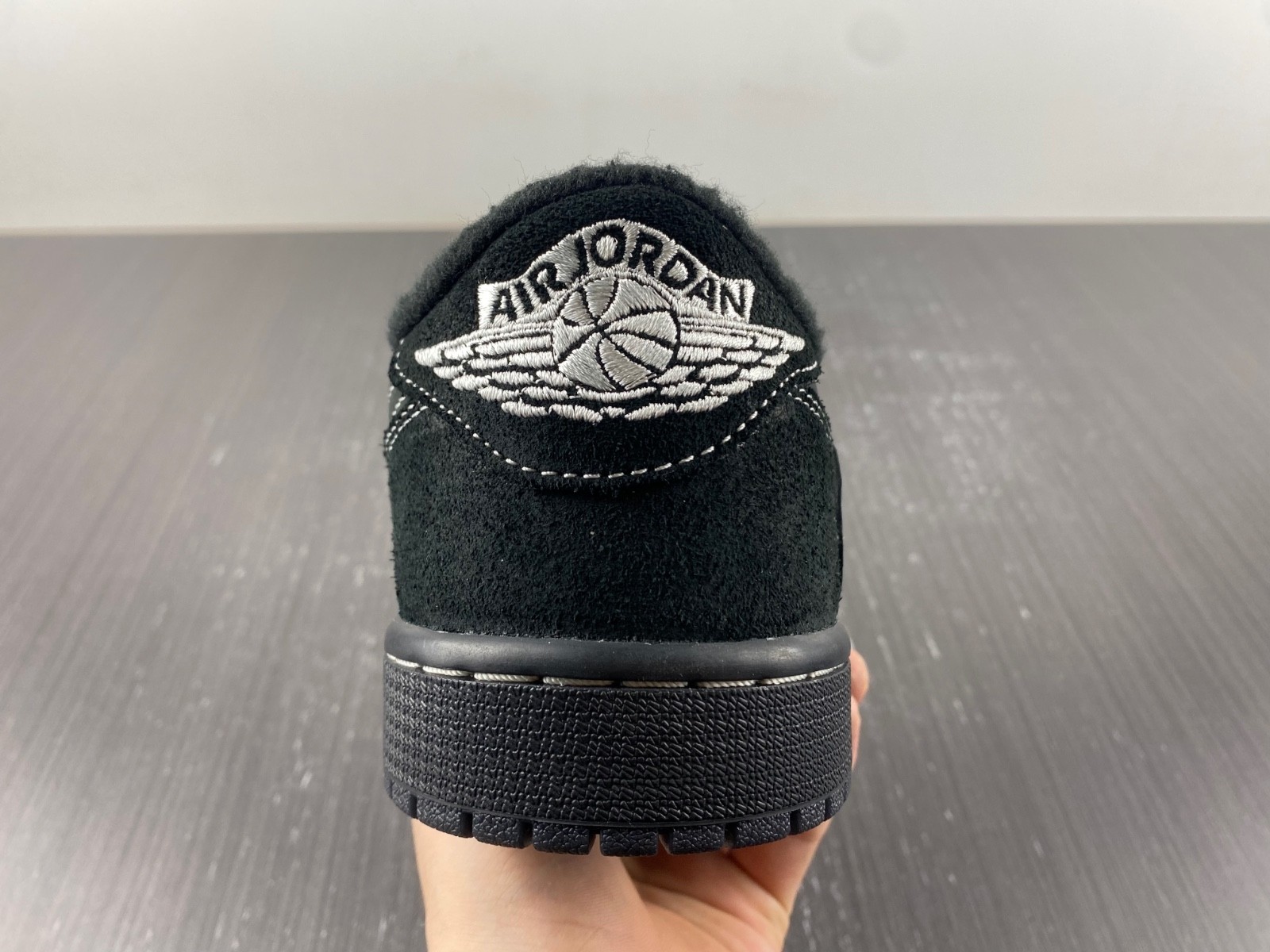 TRAVIS SCOTT X AIR JORDAN 1 LOW OG SP "BLACK PHANTOM" DM7866-100