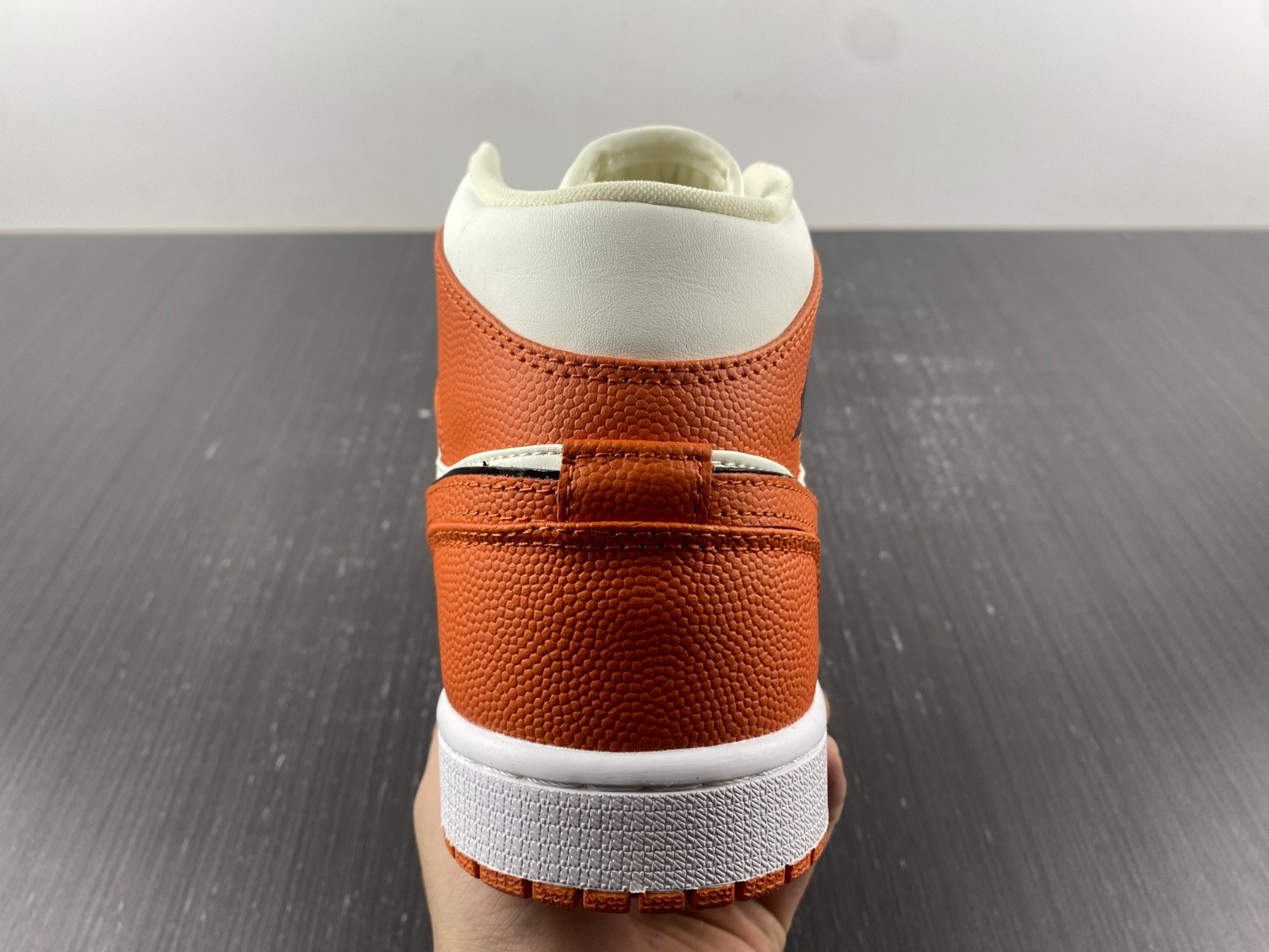 Air Jordan 1 Mid "Sport Spice" DV1302-100