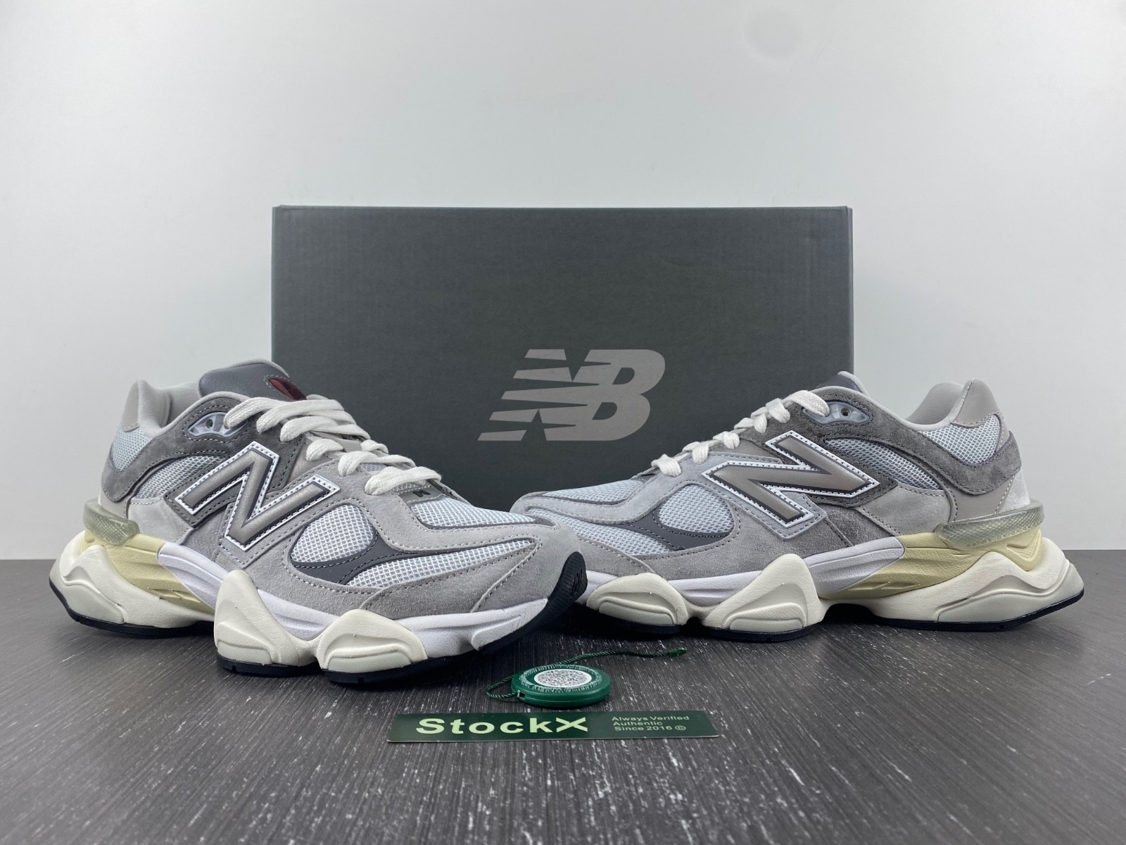 NEW BALANCE  Rain Cloud Grey - U9060GRY
