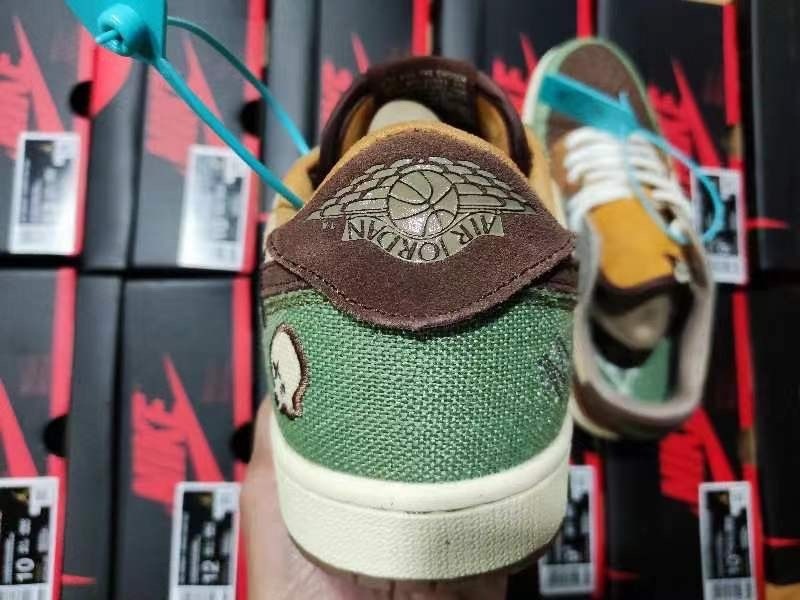 Air Jordan 1 Retro Low OG Zion Williamson Voodoo DZ7292-200