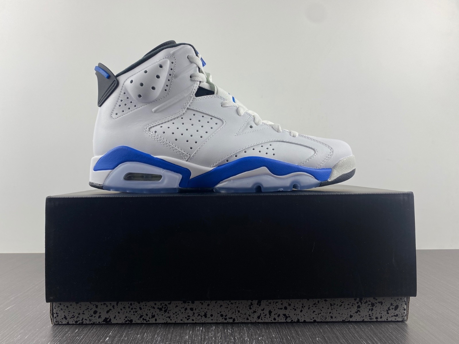 Air Jordan 6 Retro Sport Blue - 384664-107