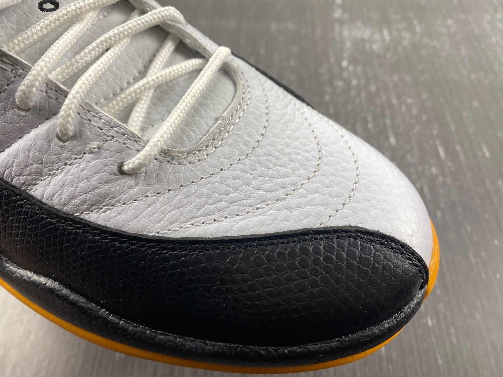 Air Jordan 12 25 Years In China DR8887-100