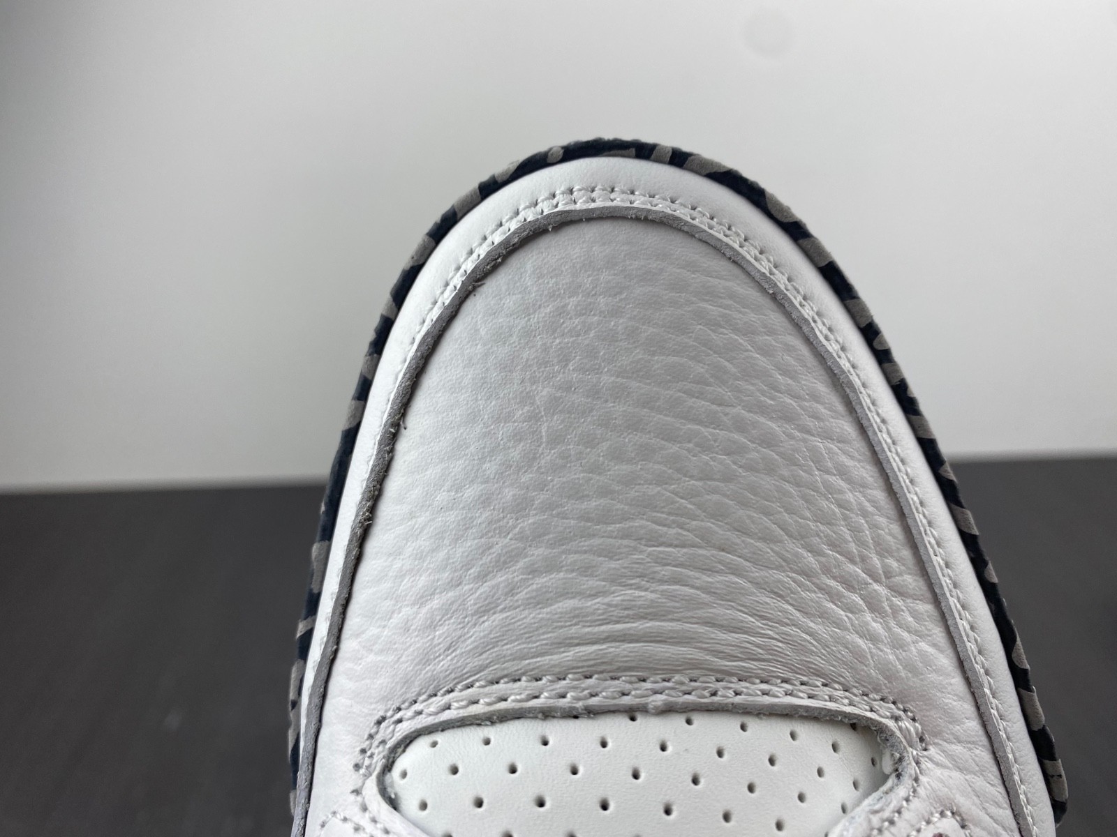 Air Jordan 3 "White Cement" Re-Imagined DN3707-100 ( 2023 )