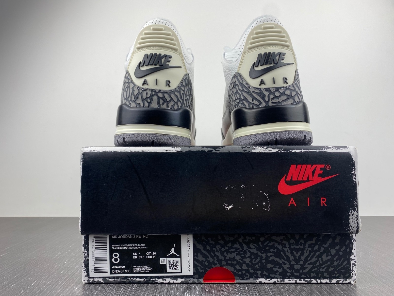Air Jordan 3 "White Cement" Re-Imagined DN3707-100 ( 2023 )