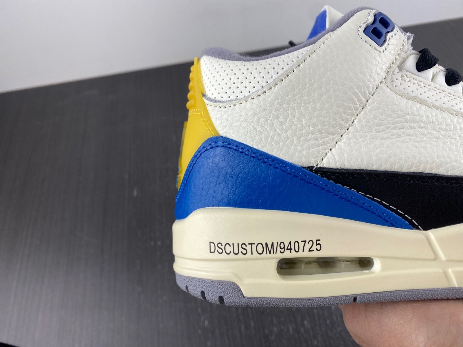 Air Jordan 3 Retro Racer Blue - 398614-145