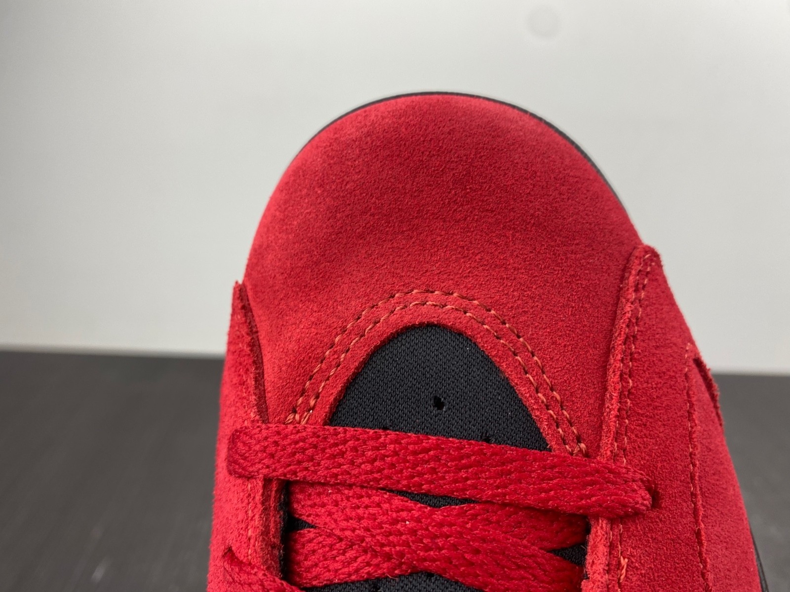 Air Jordan 6 Toro Varsity Red CT8529-600