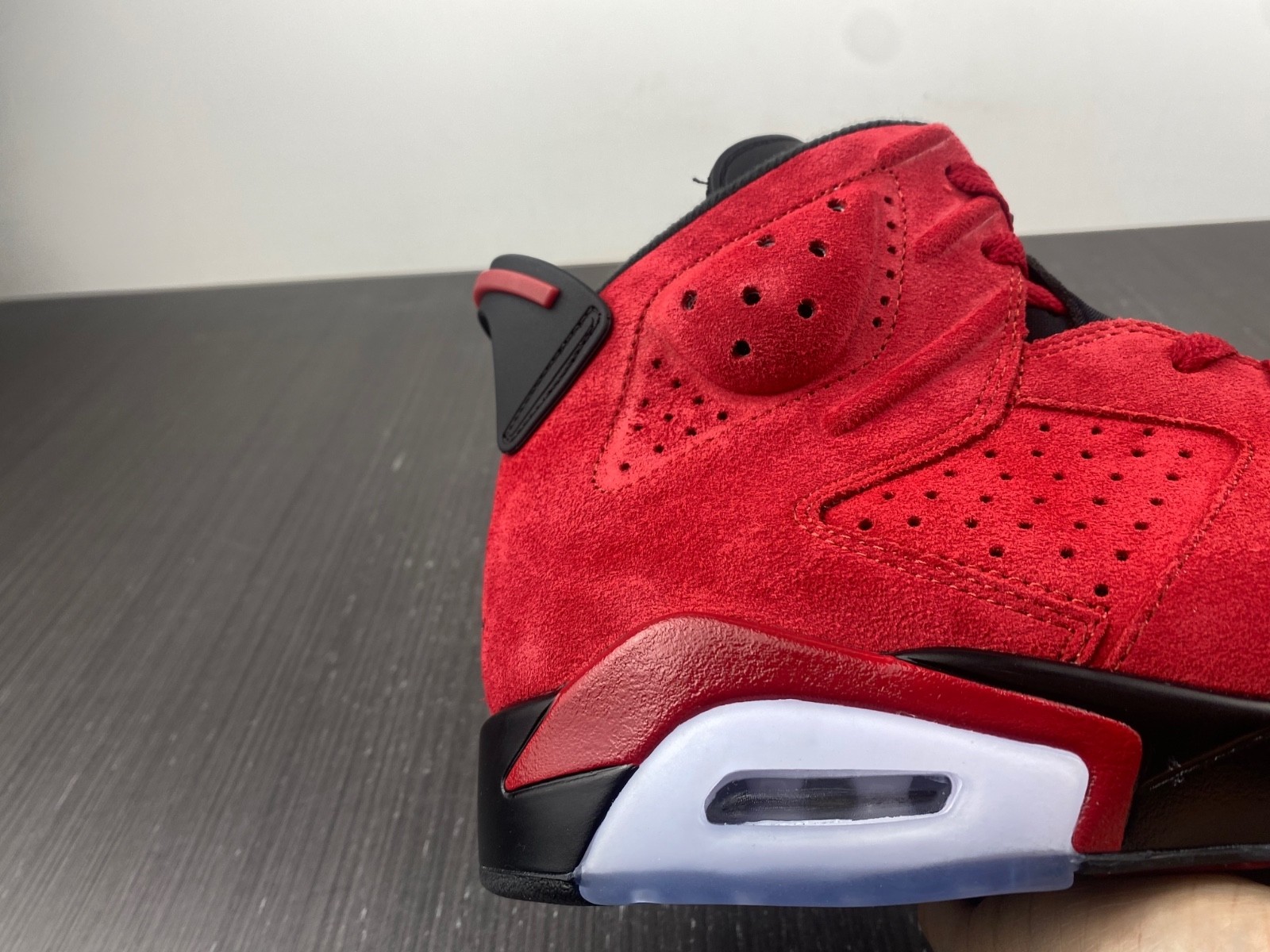 Air Jordan 6 Toro Varsity Red CT8529-600