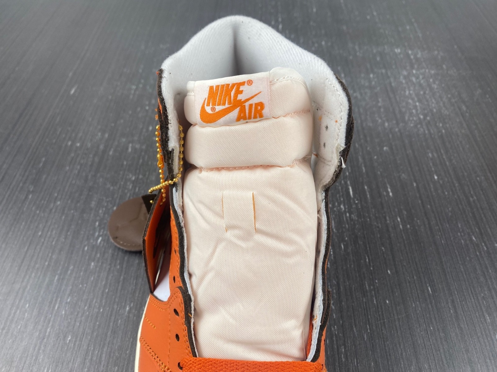 Air Jordan 1 Retro High OG Starfish (W) - DO9369-101