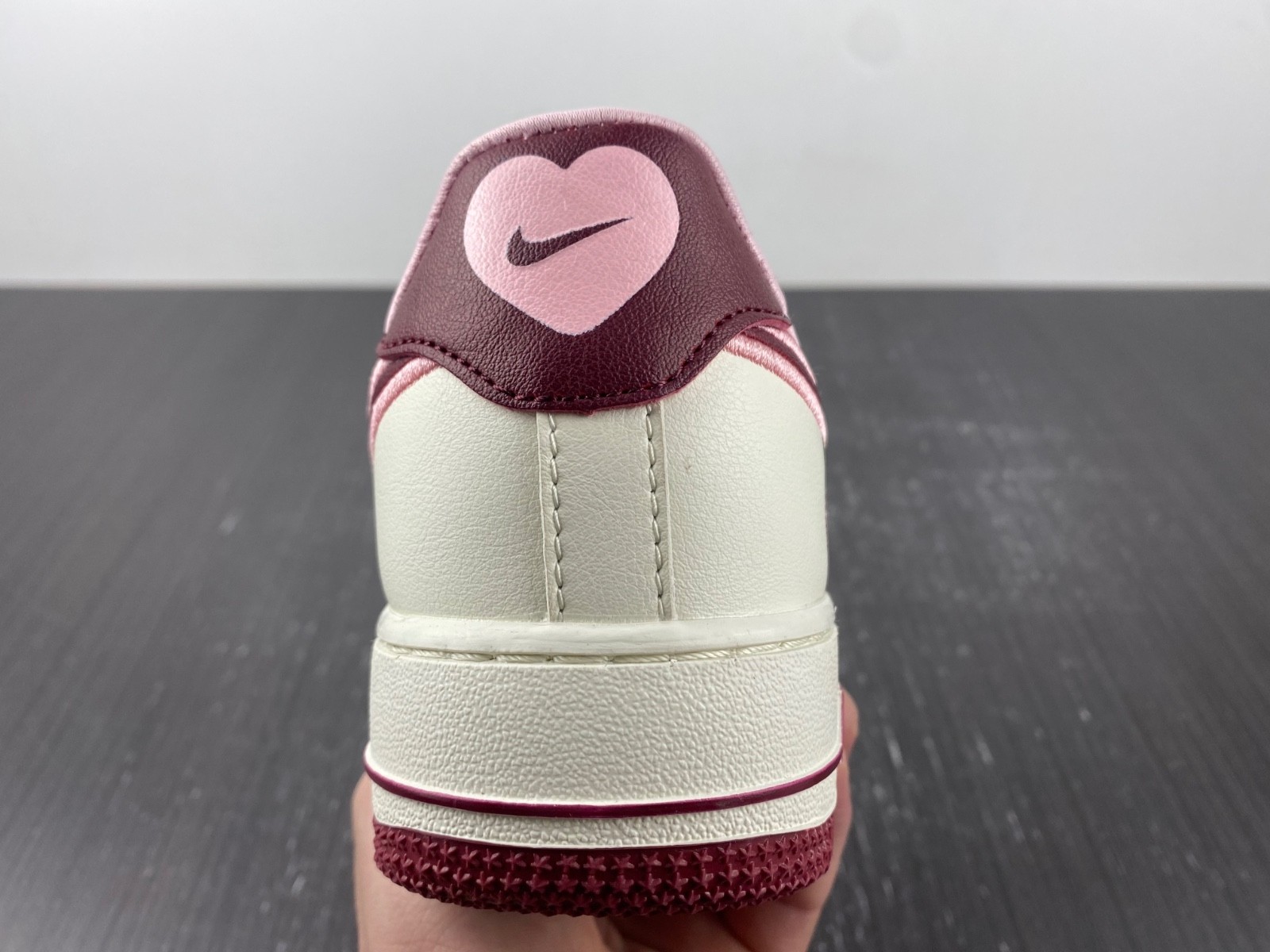 Nike Air Force 1 Low Valentine