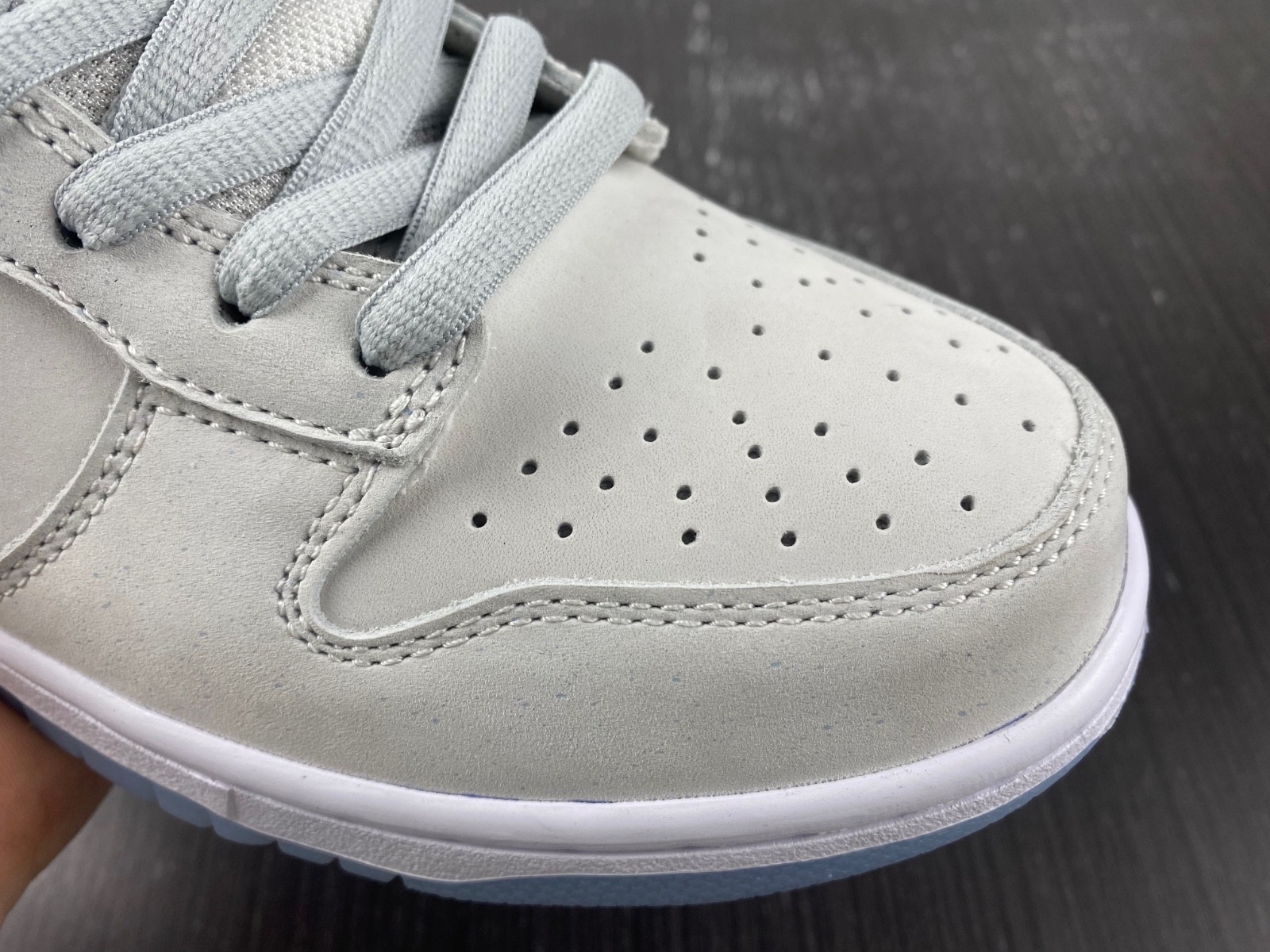 Concepts x Nike SB Dunk Low White Lobster FD8776-100