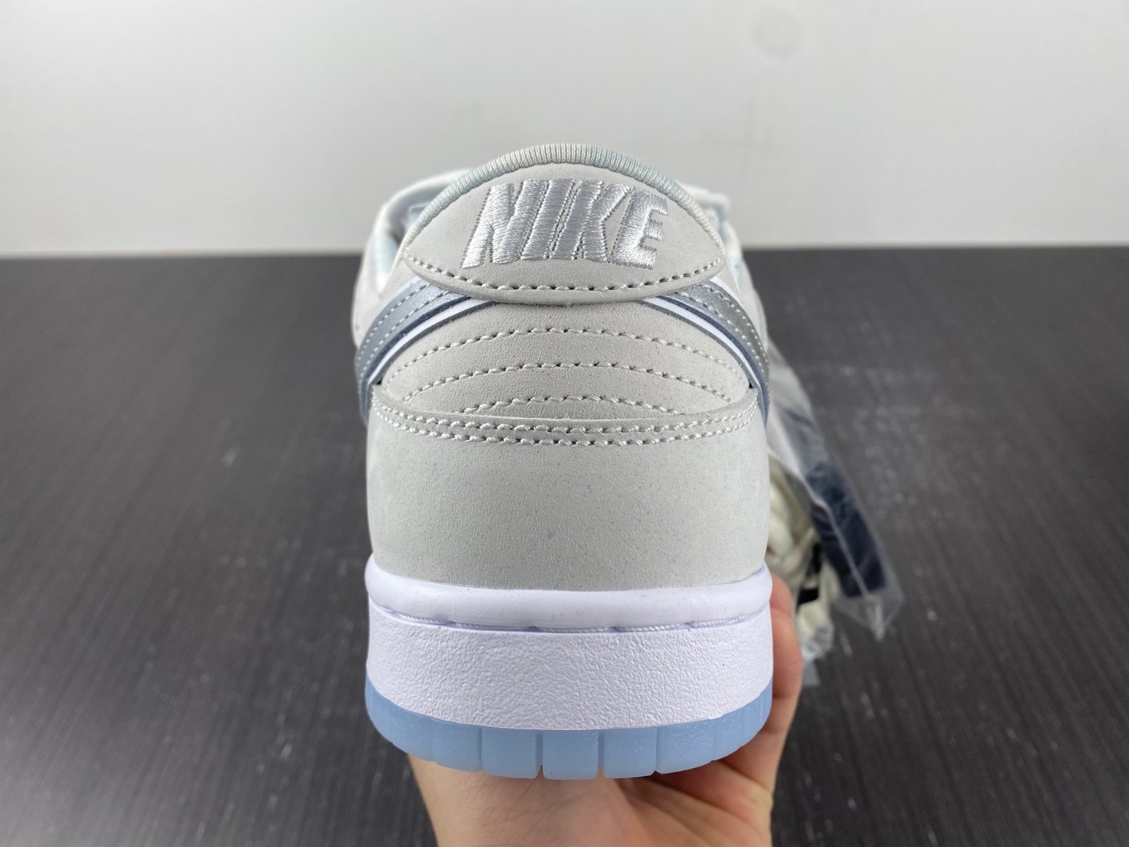 Concepts x Nike SB Dunk Low White Lobster FD8776-100