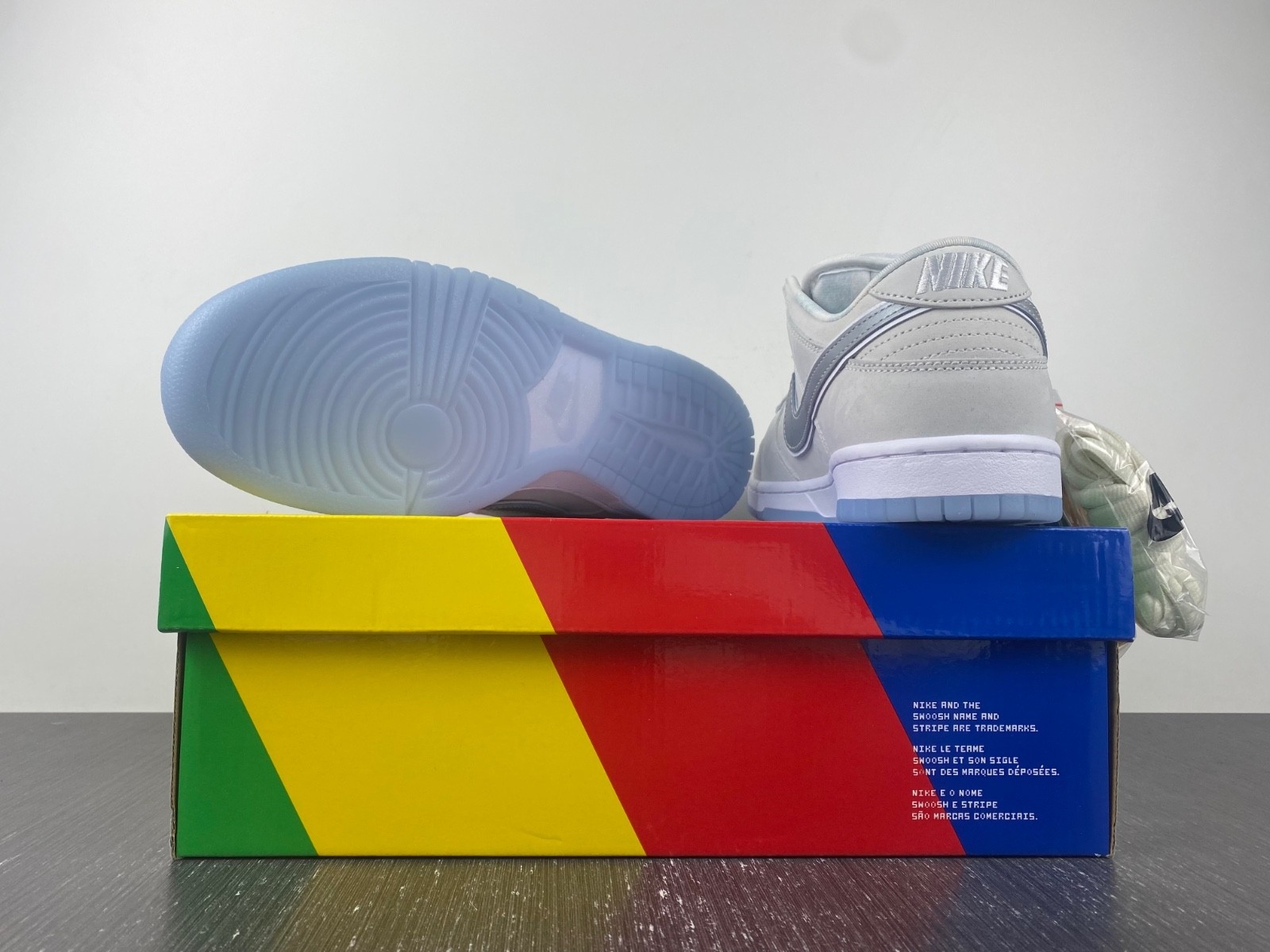 Concepts x Nike SB Dunk Low White Lobster FD8776-100