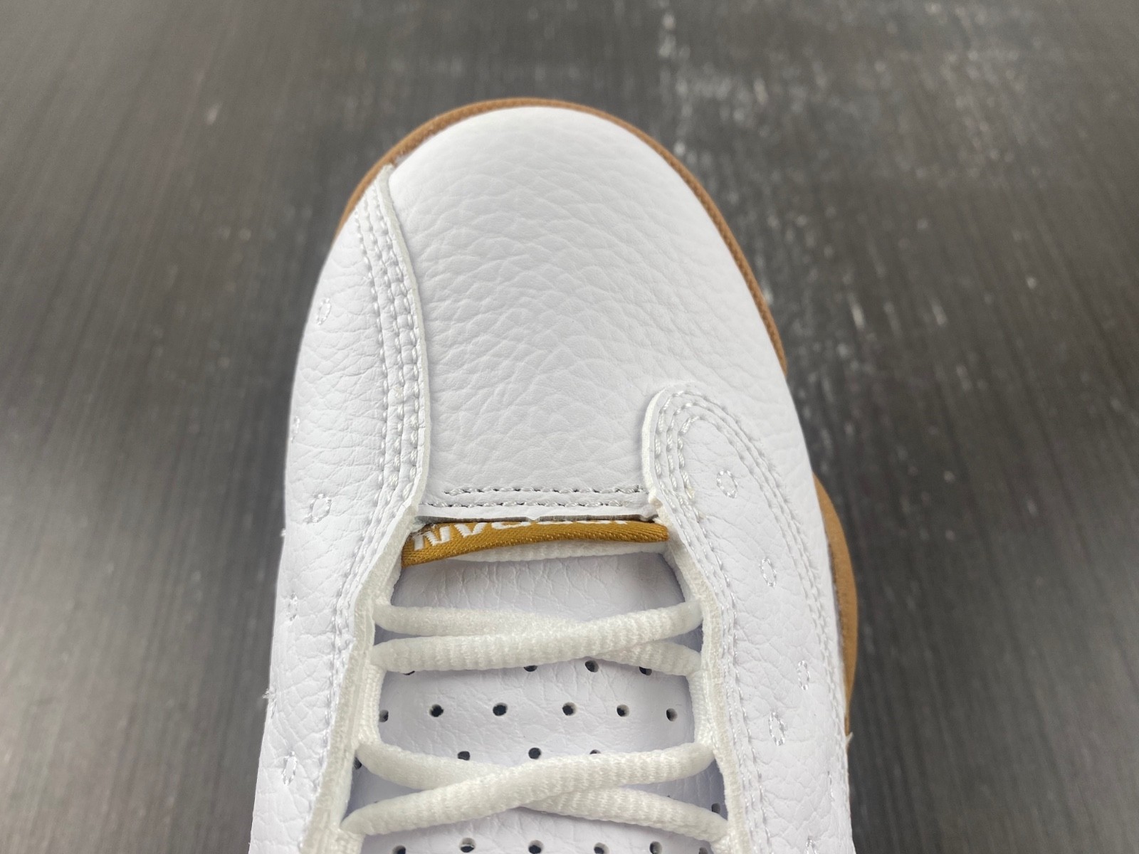 Air Jordan 13 Wheat (2023) 414571-171