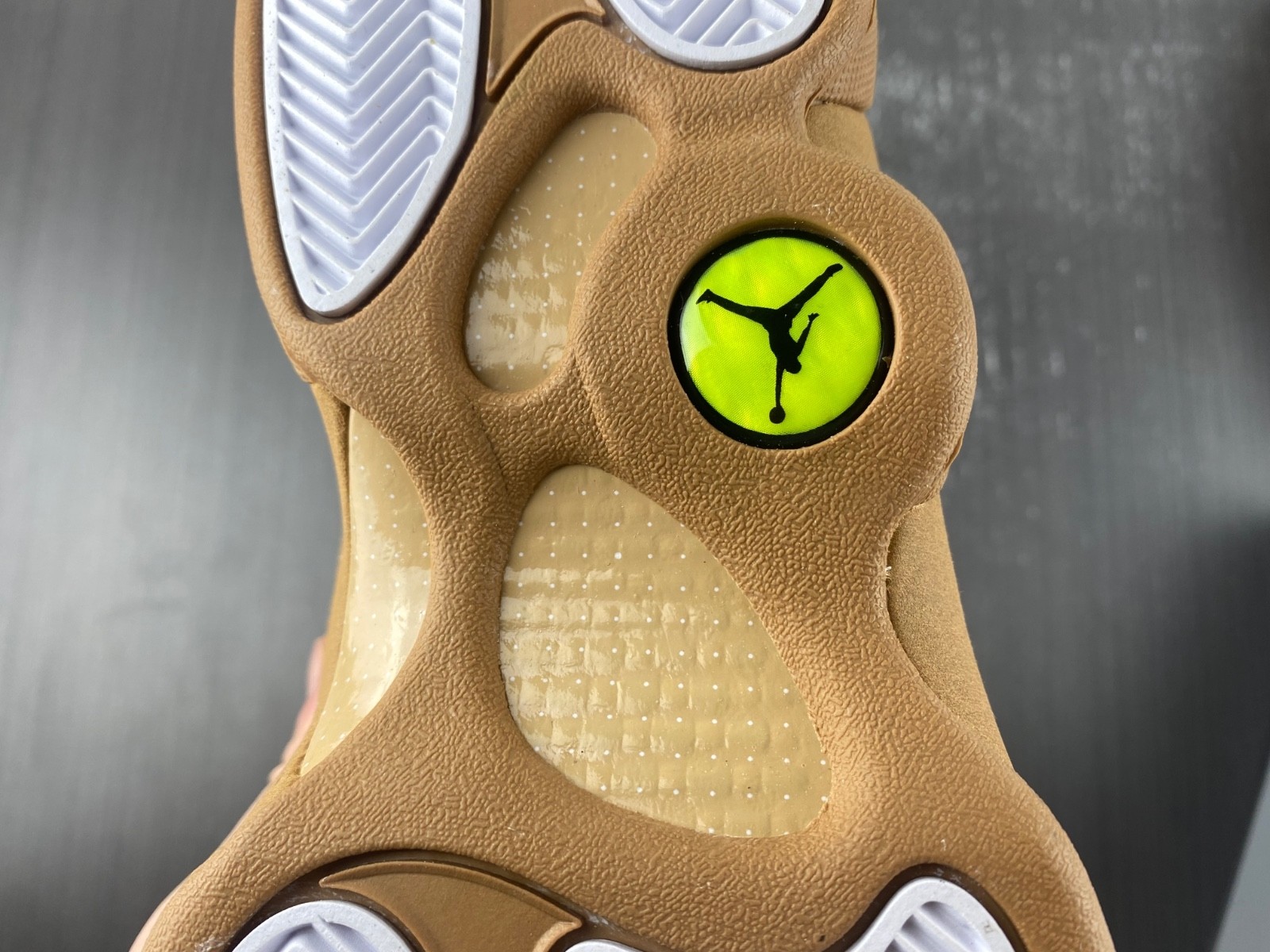 Air Jordan 13 Wheat (2023) 414571-171