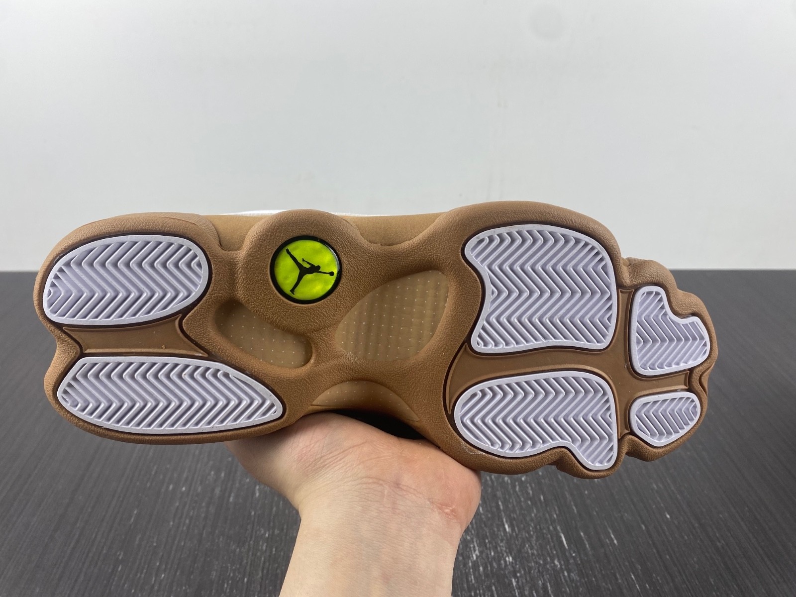 Air Jordan 13 Wheat (2023) 414571-171