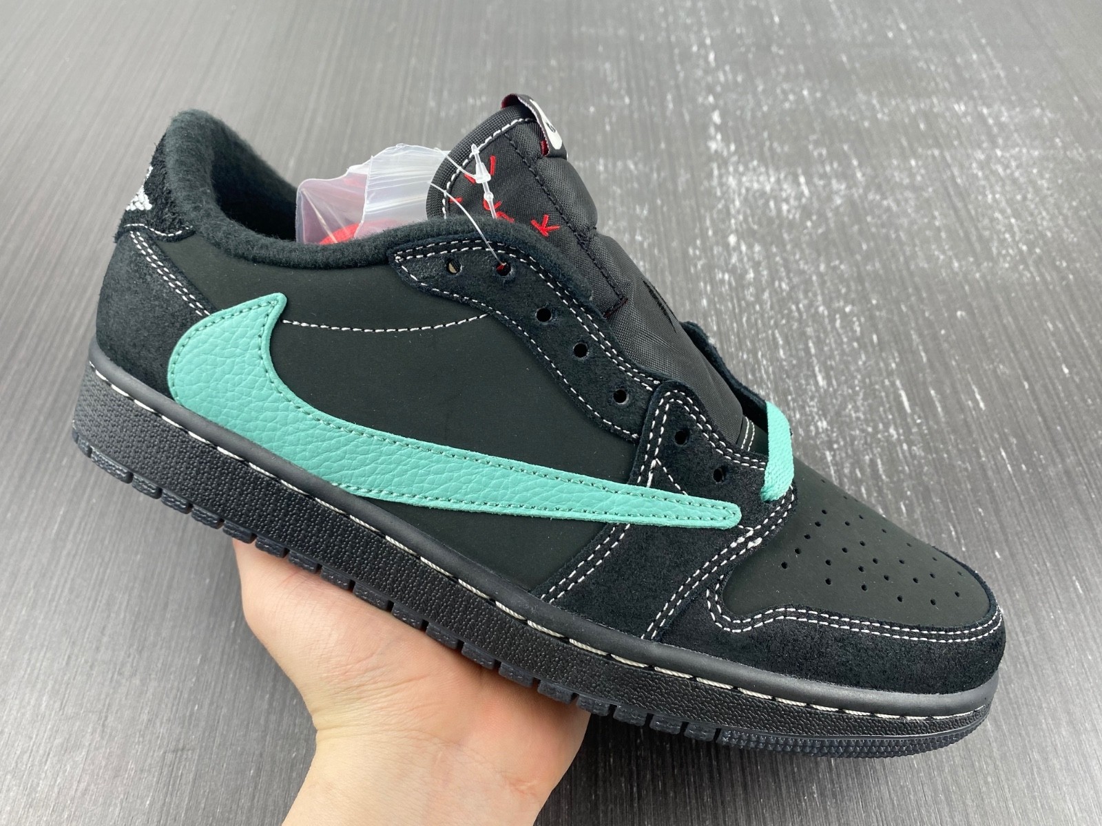 Travis Scott x Air Jordan 1 Low OG DM7866-311