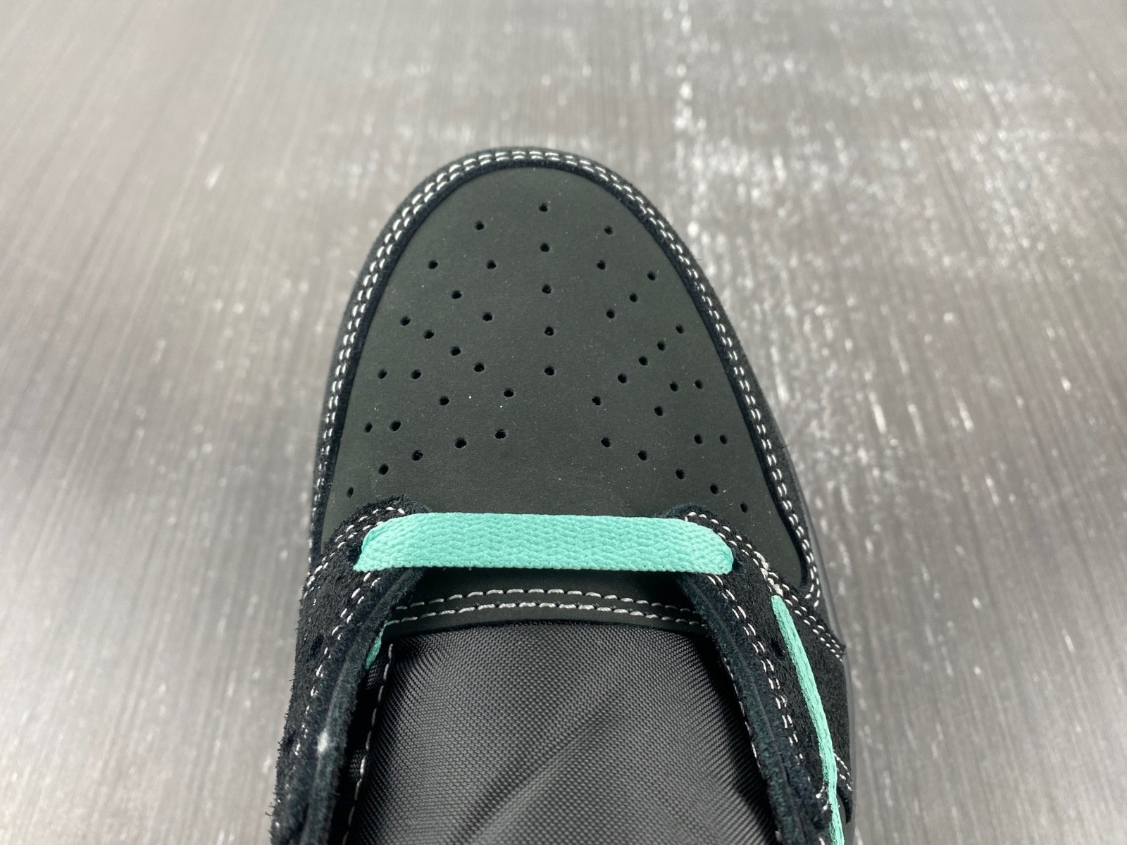 Travis Scott x Air Jordan 1 Low OG DM7866-311