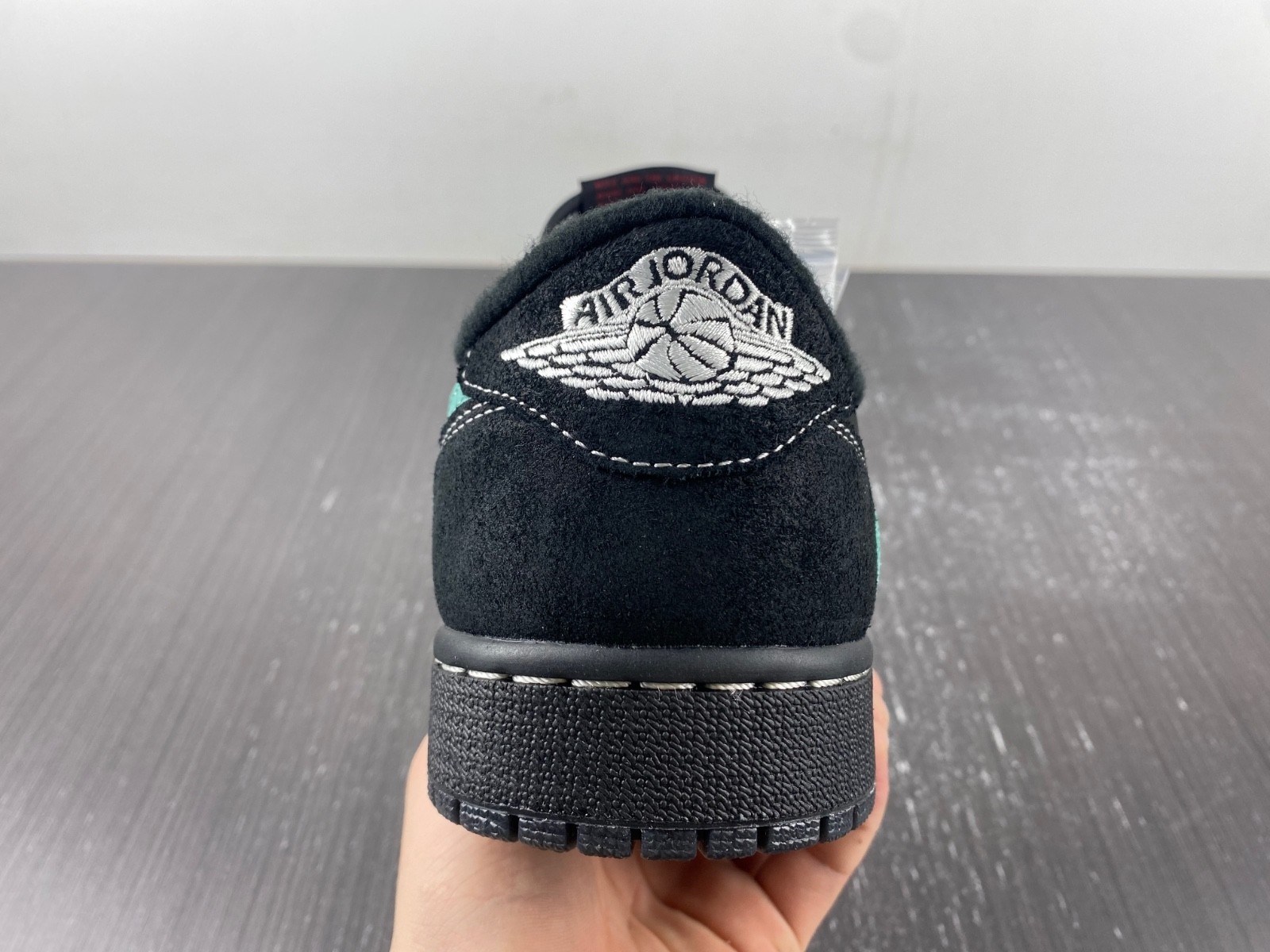 Travis Scott x Air Jordan 1 Low OG DM7866-311