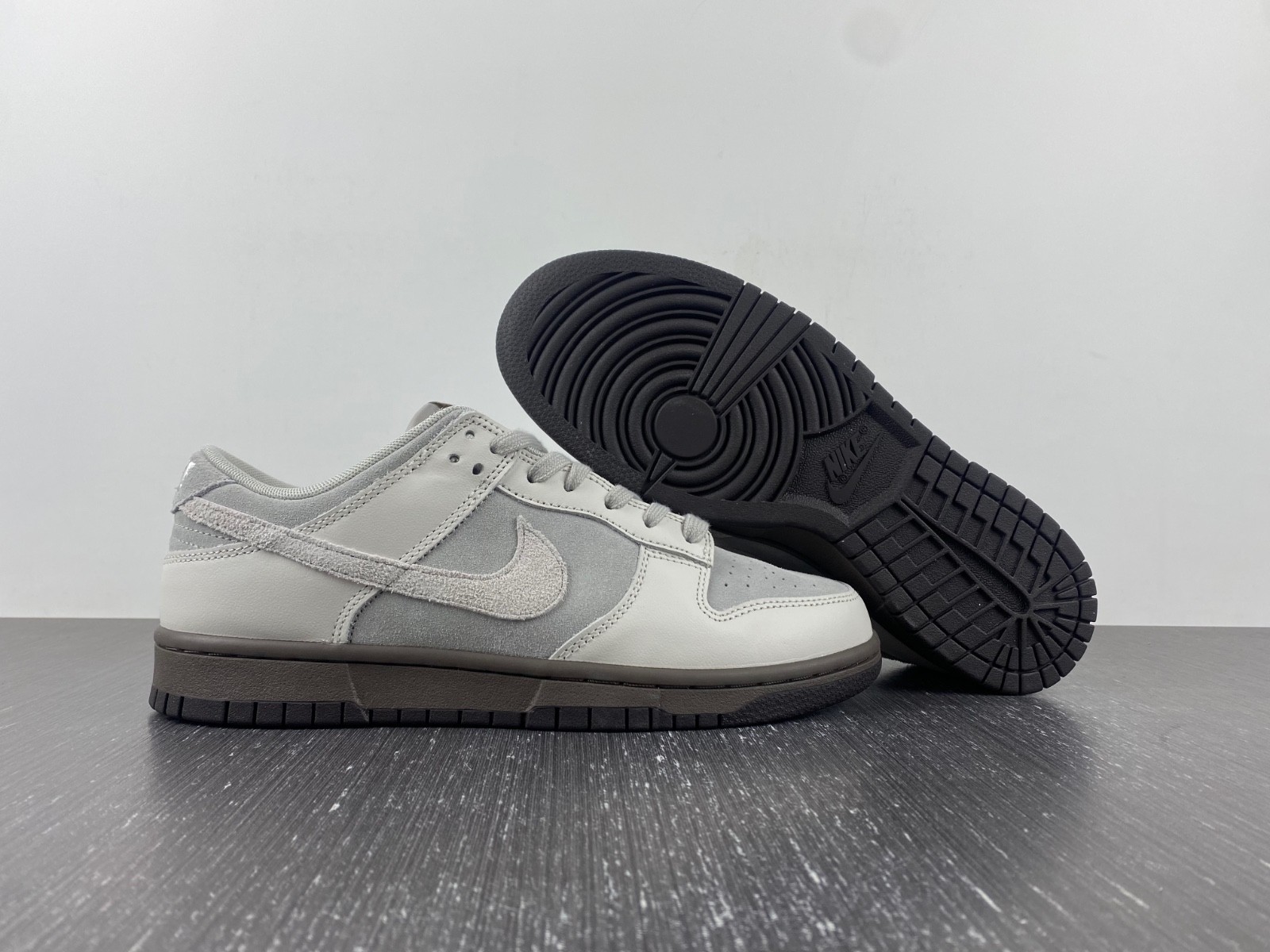 Nike Dunk Low Ironstone - FD9746-001