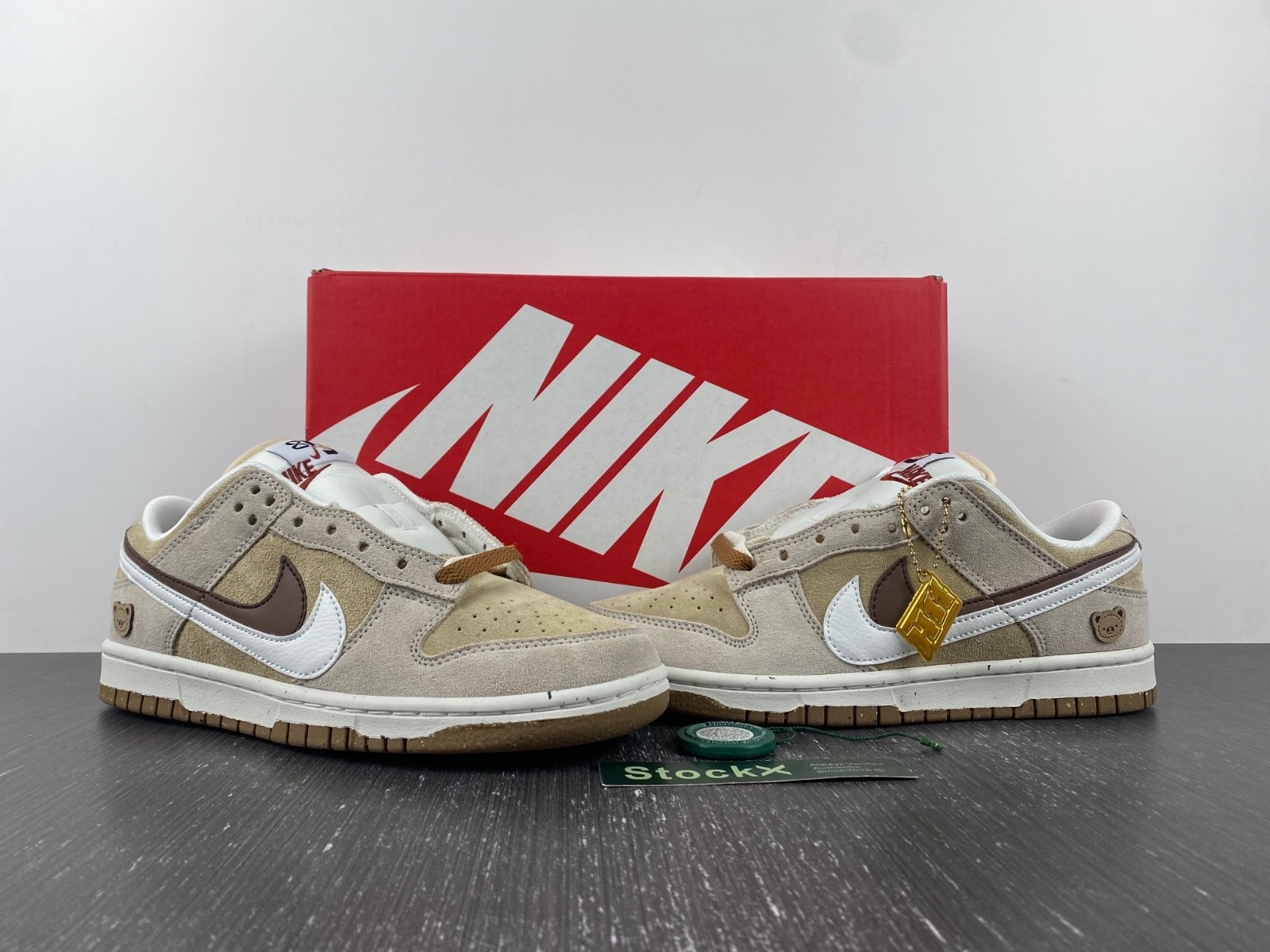 Nike Dunk Low Double Swoosh 85 DO9457-100-1