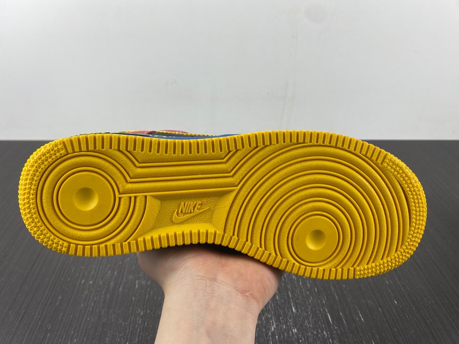 L0*isV*t0n x Nike Air Force LV G.31 MS0232