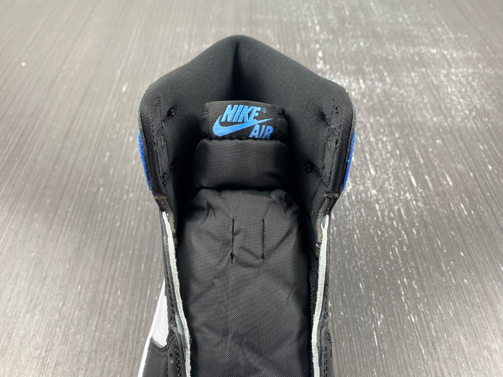 Air Jordan 1 High