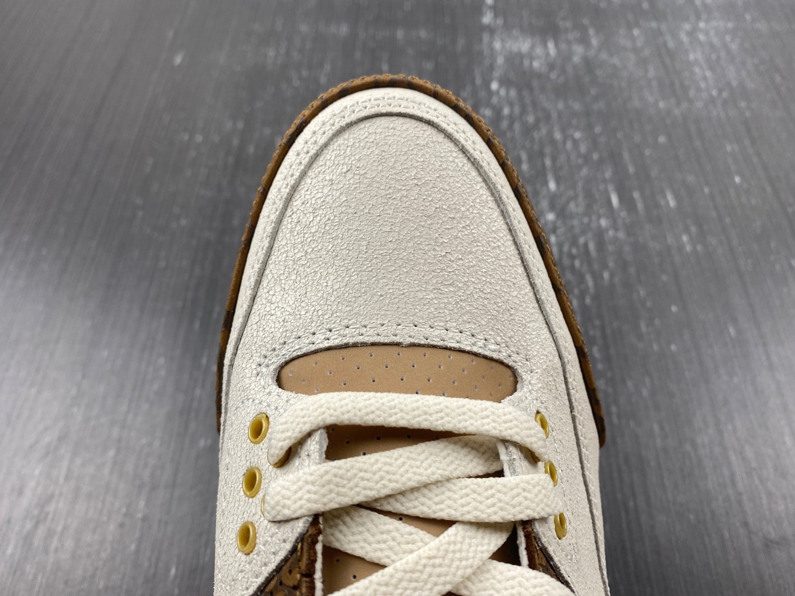 Air Jordan 3 Palomino CT8532-102