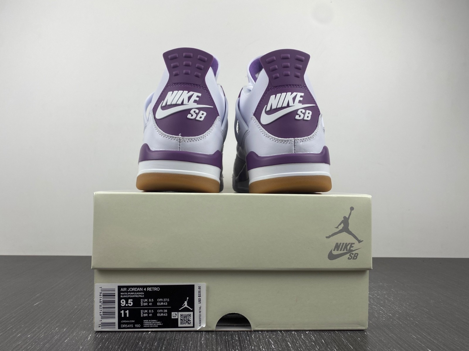 Nike_SB_x_Air_Jordan_4 DR5415-150
