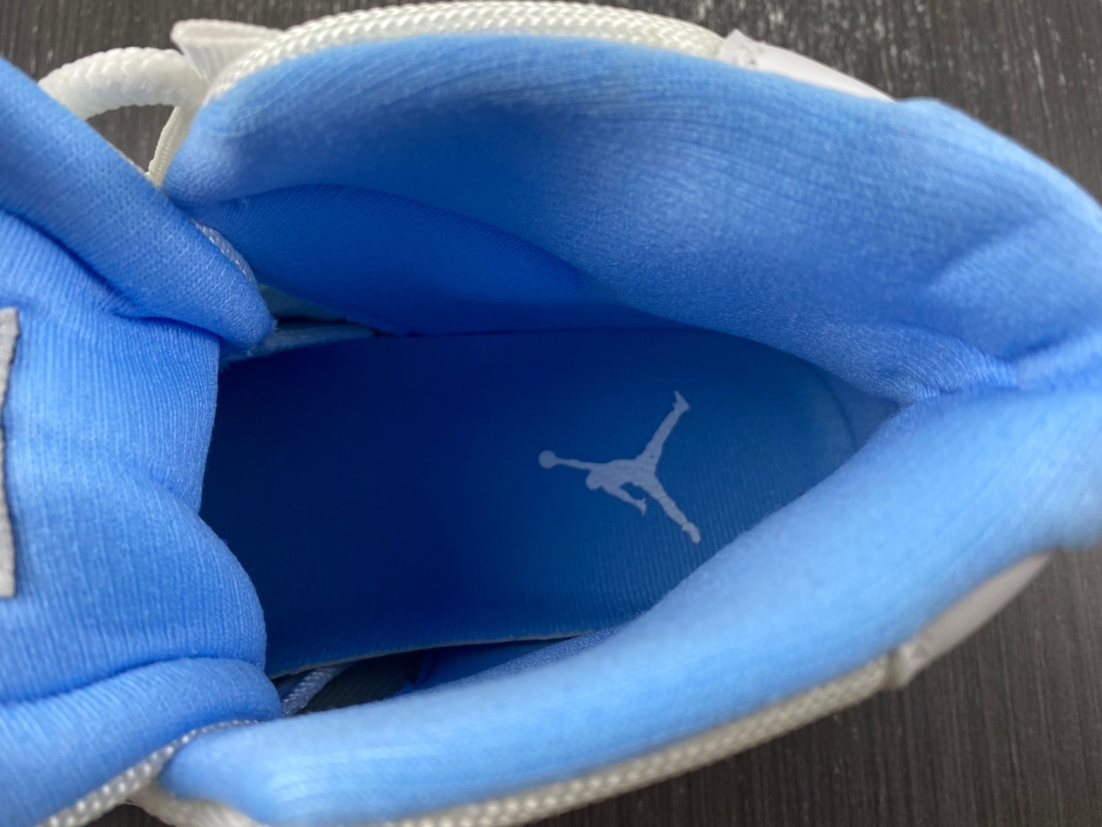 Nike Air Jordan 11 XI Retro CT8012-141
