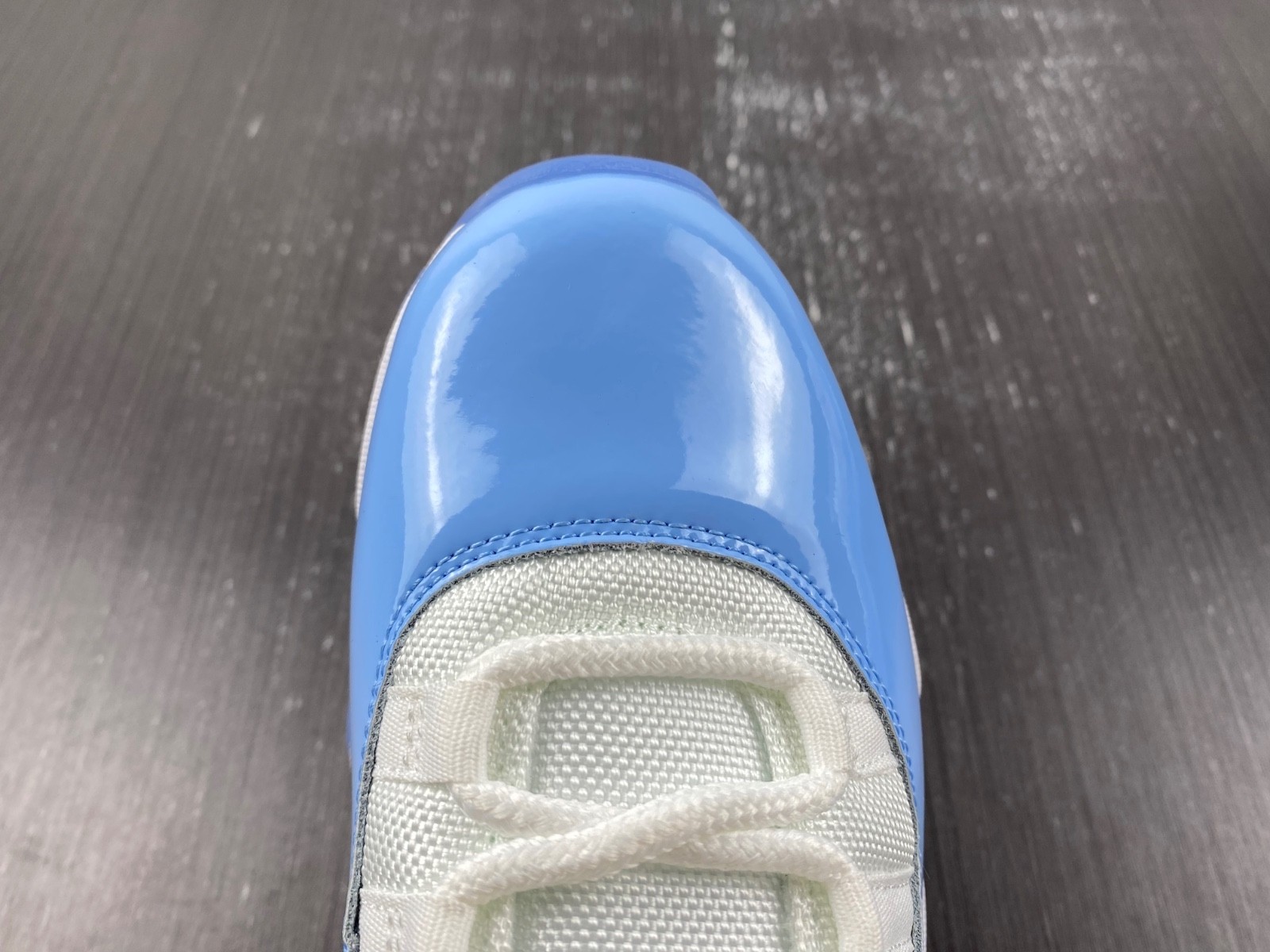 Nike Air Jordan 11 XI Retro CT8012-141