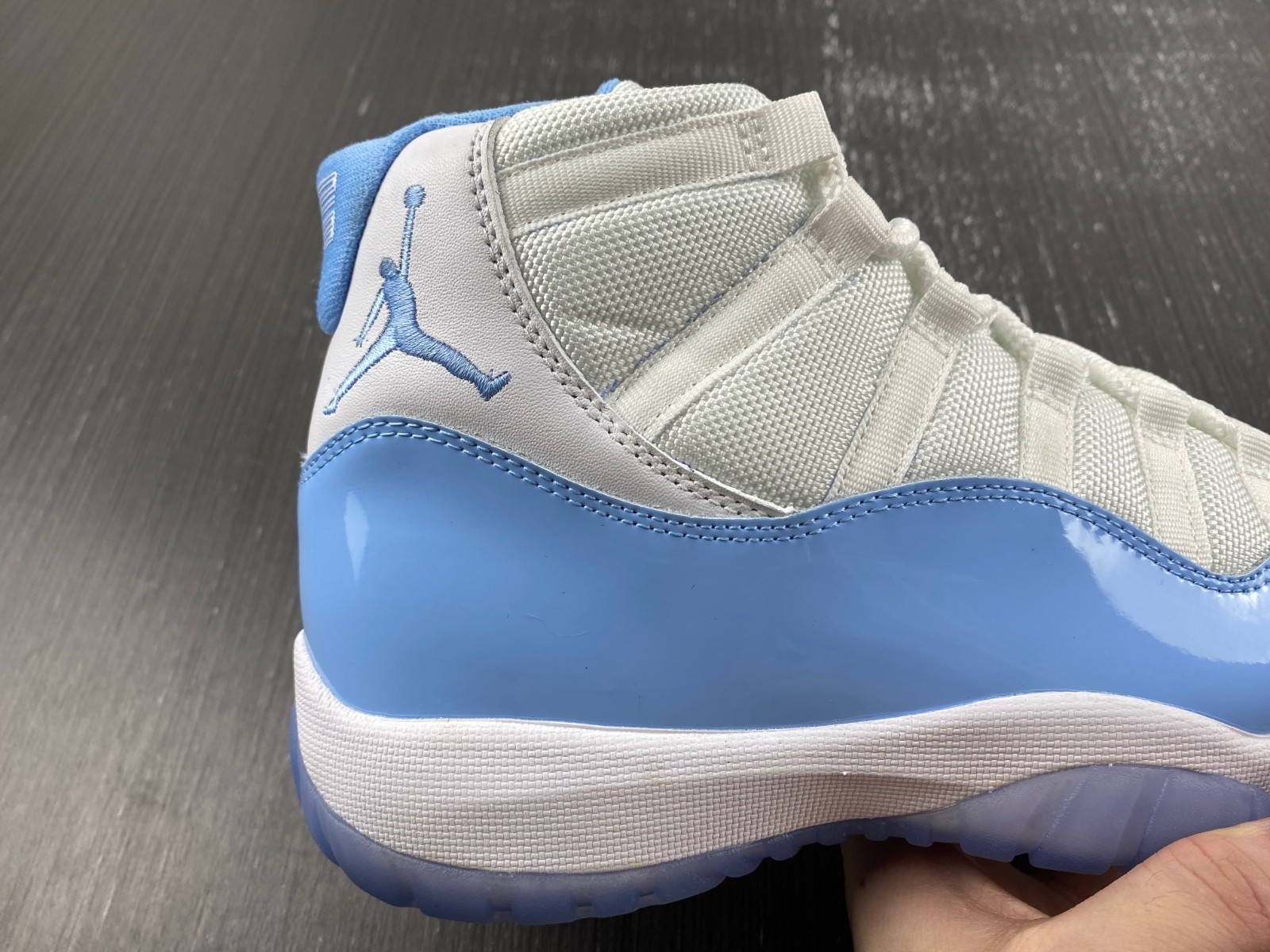 Nike Air Jordan 11 XI Retro CT8012-141
