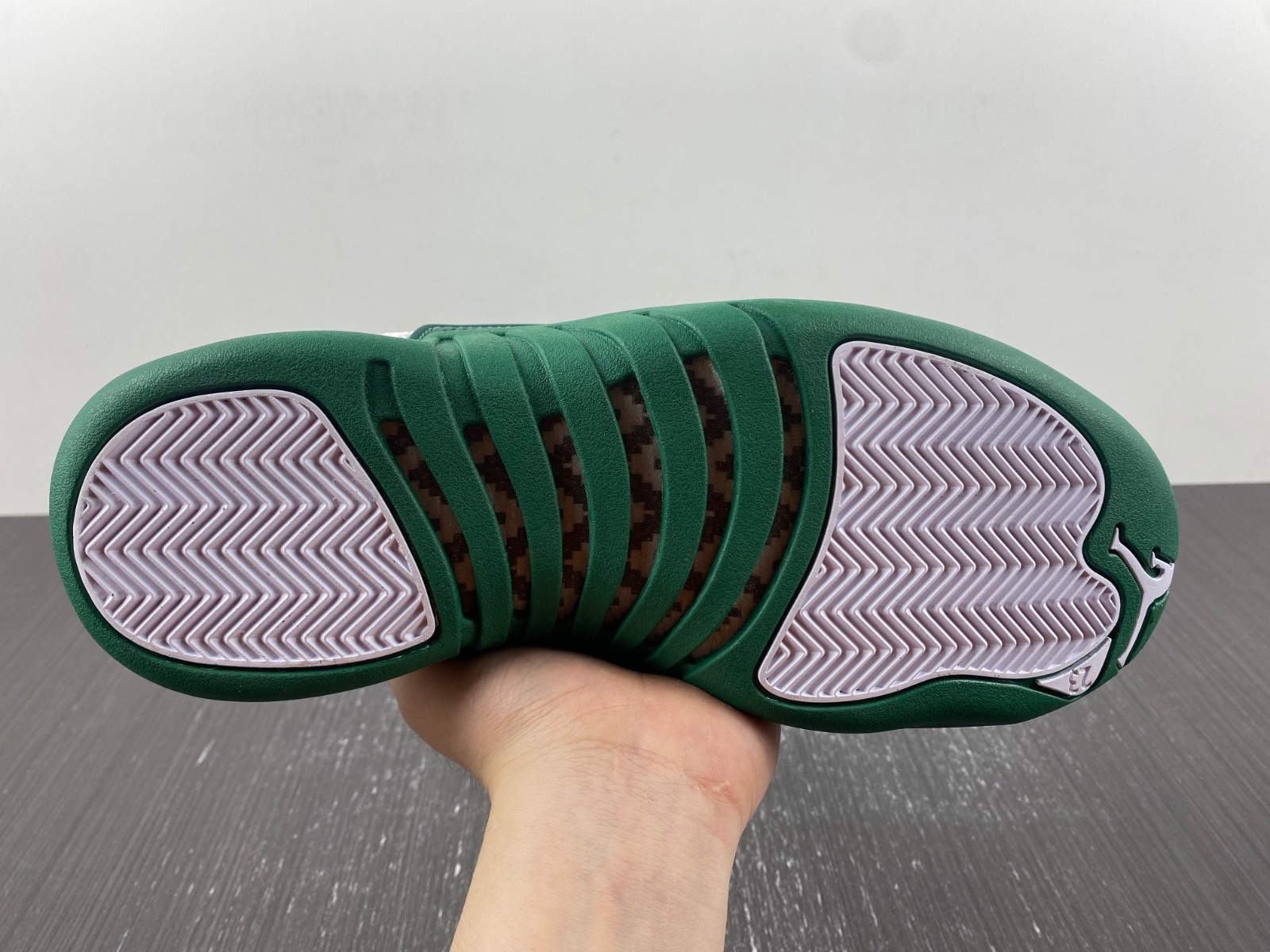 Air Jordan 12 Retro 136001-063