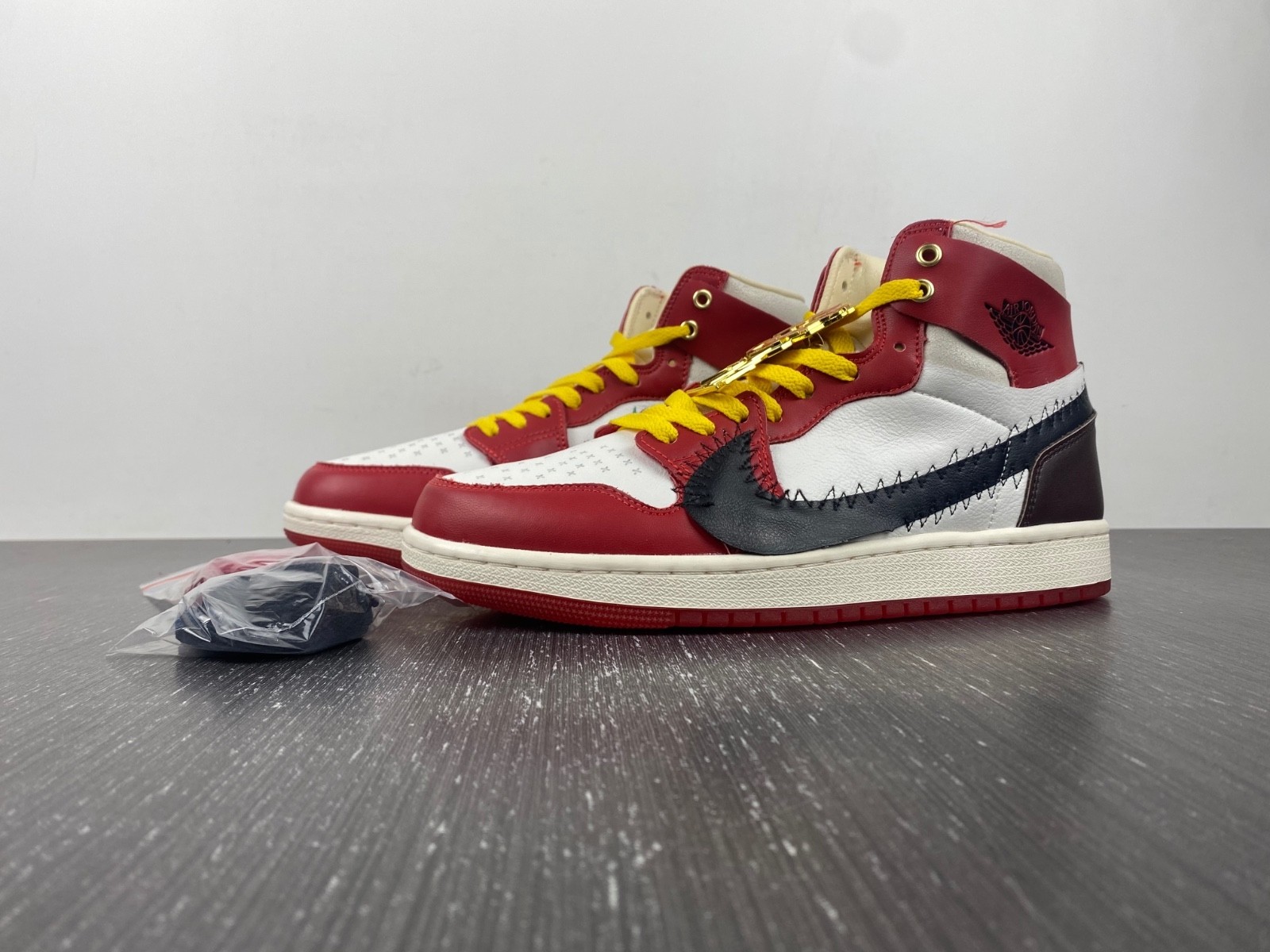 Teyana Taylor x Air Jordan 1 Zoom CMFT 2 FJ0604-601
